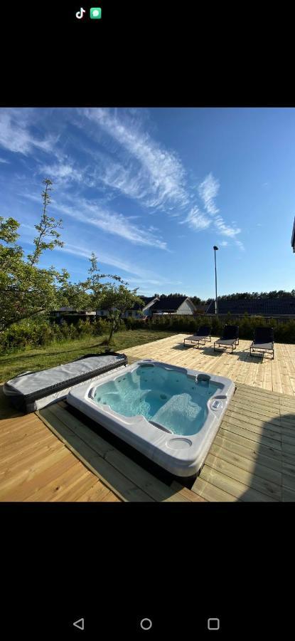 Sikvaegen Apartments Mariehamn Exteriör bild